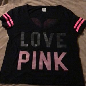 Vs pink shirt